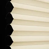 ホワイトクリームRD シャッター