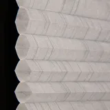 アズールブルー シャッター