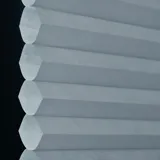 ベラブルー シャッター