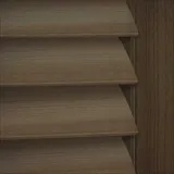 ダークチーク シャッター