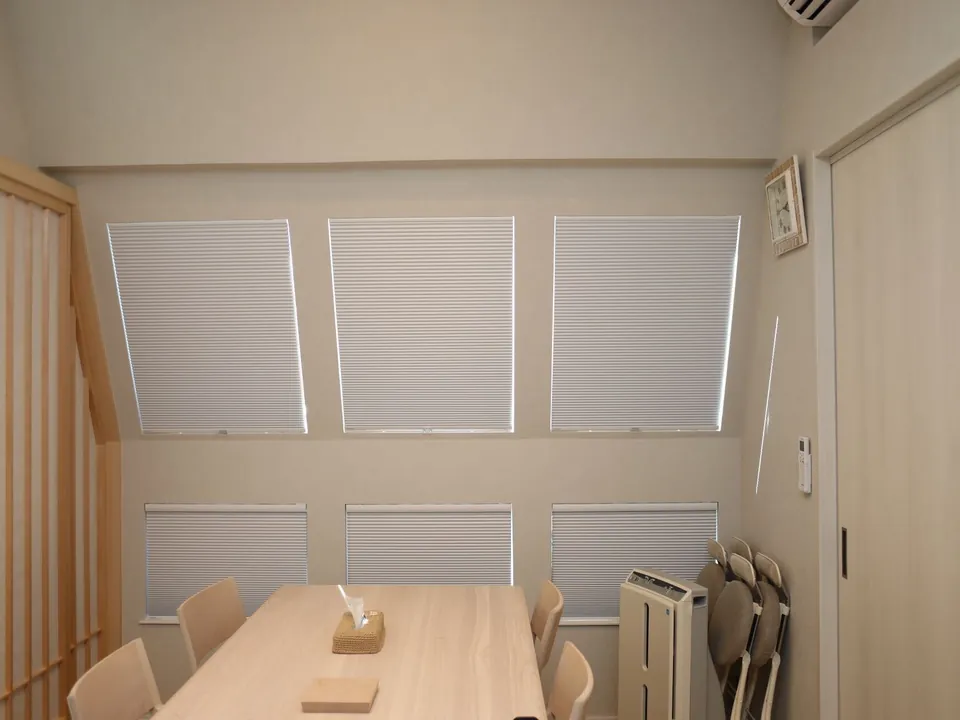 傾斜窓、断熱の工夫の写真3