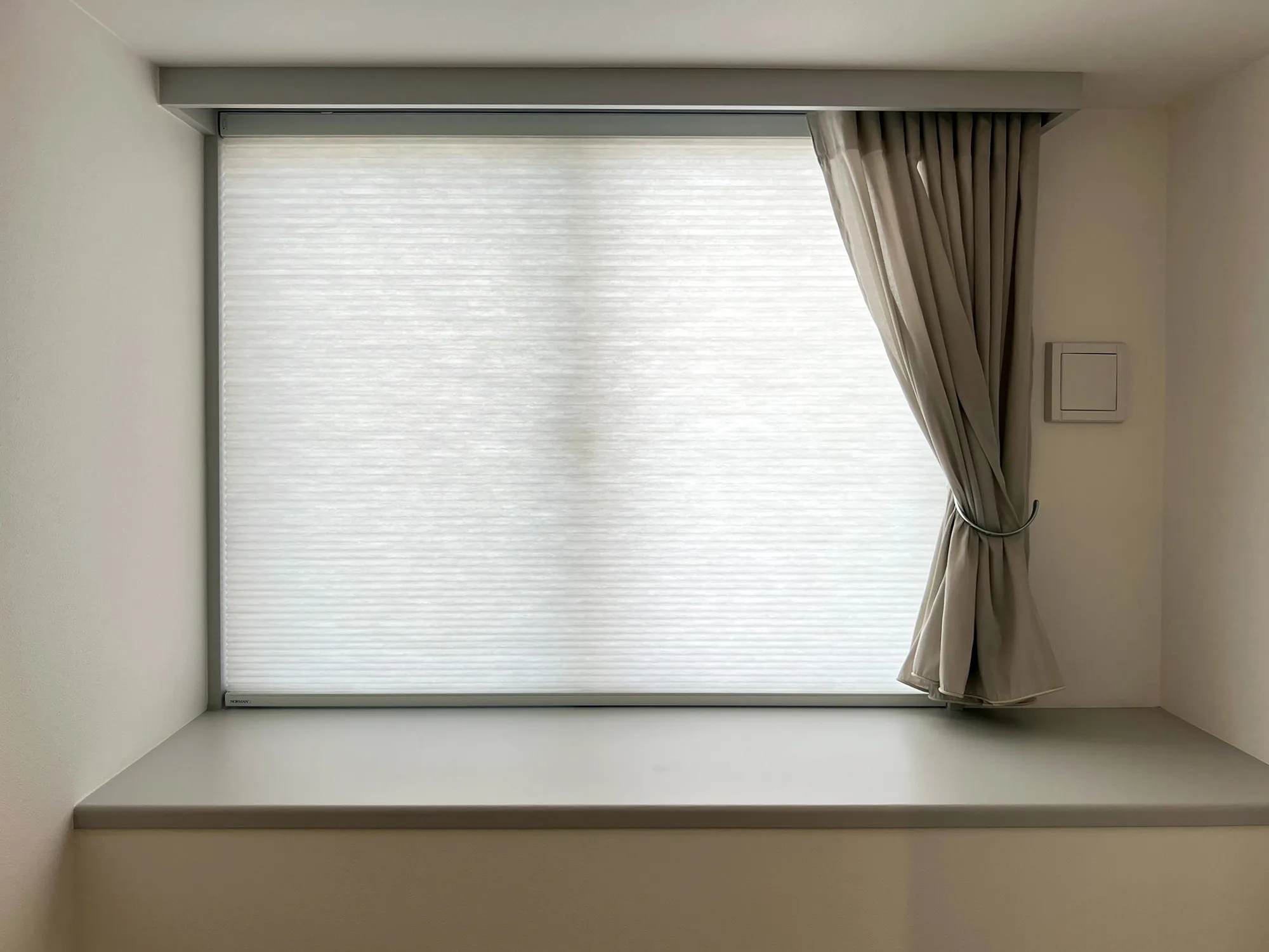 柔らかさとスマートさを兼ね備えた電動タイプの写真5