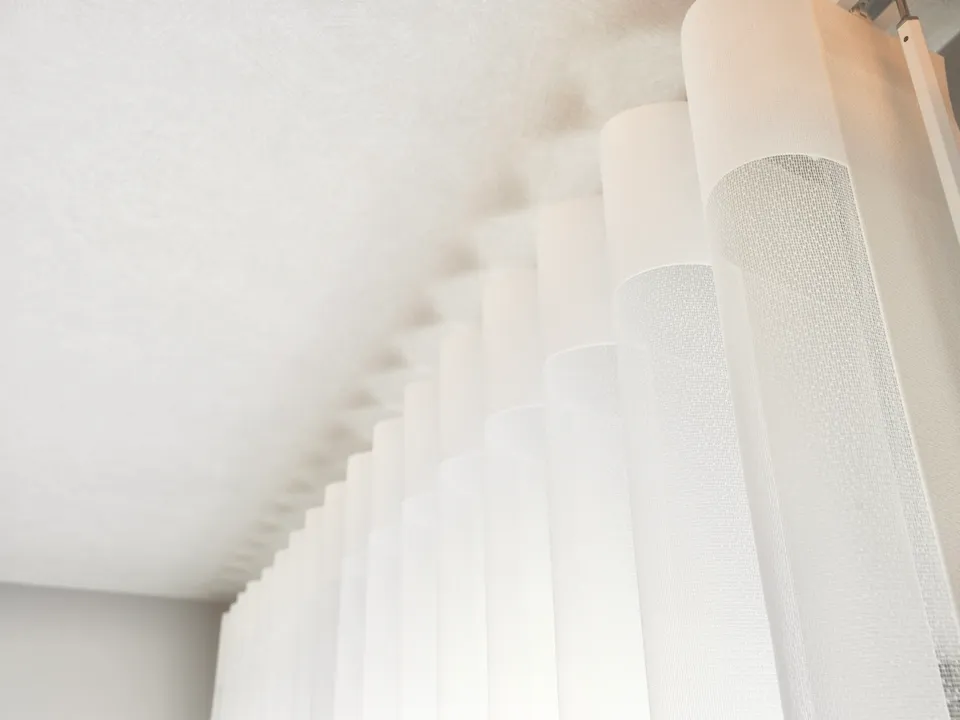 光と影が奏でるリビングの写真13