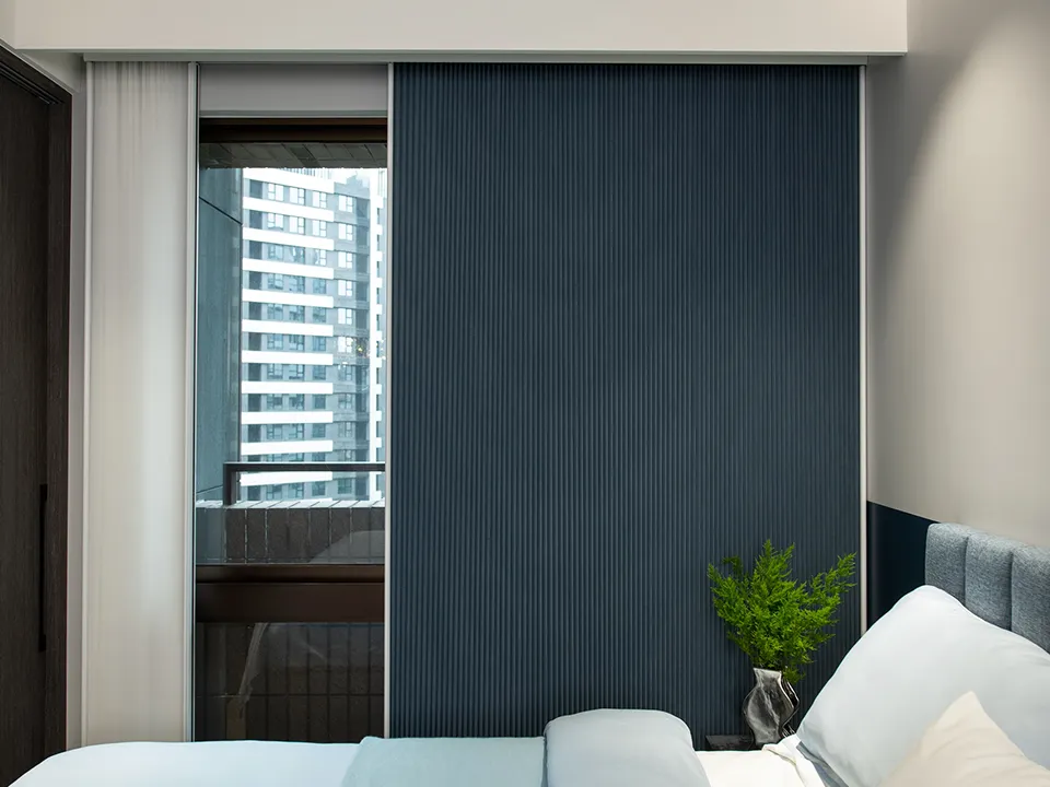 ワーク空間にも馴染む断熱スクリーンの写真8