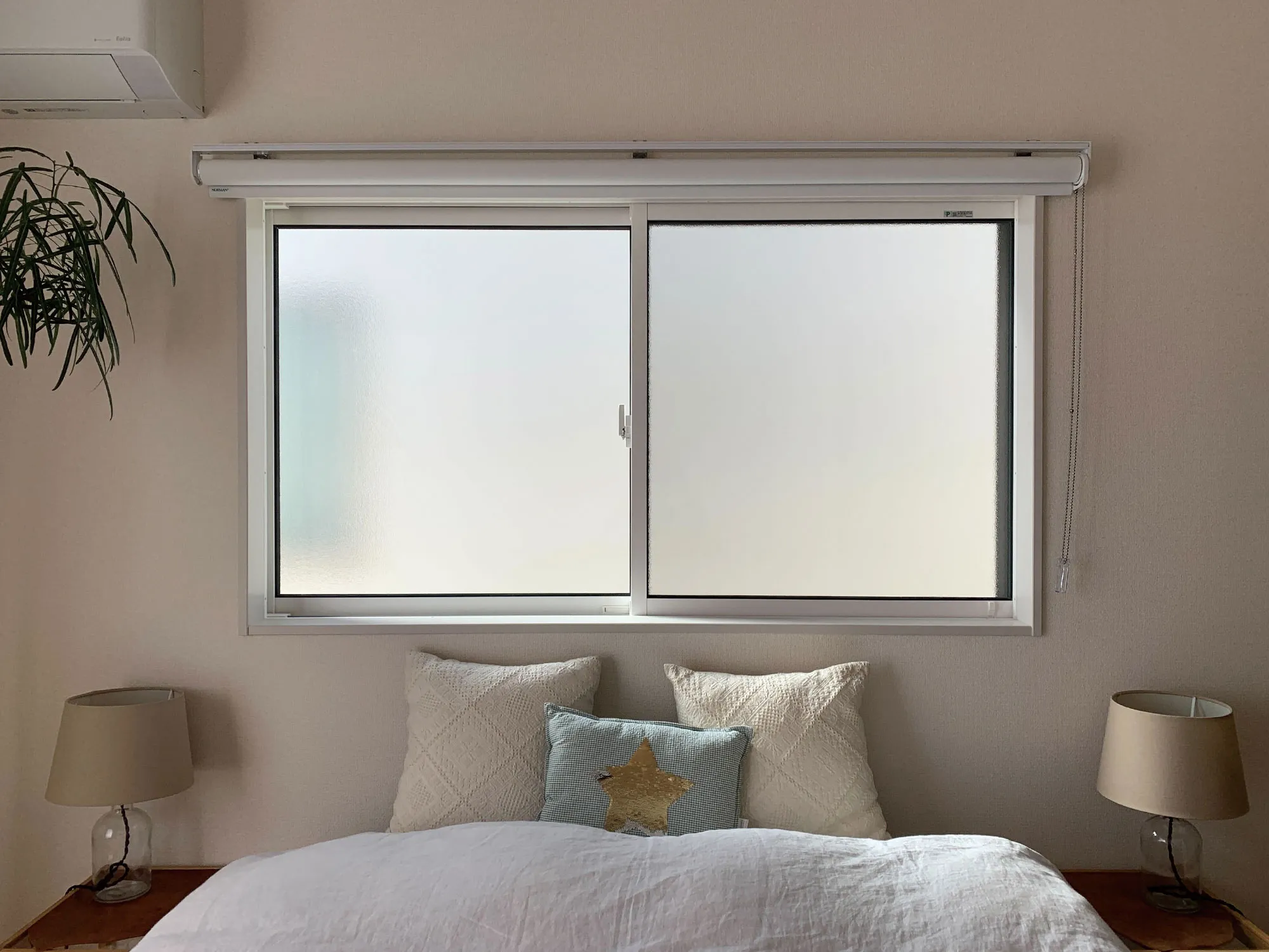 インテリアを変えて楽しむ、上級者の新築窓まわりの写真5