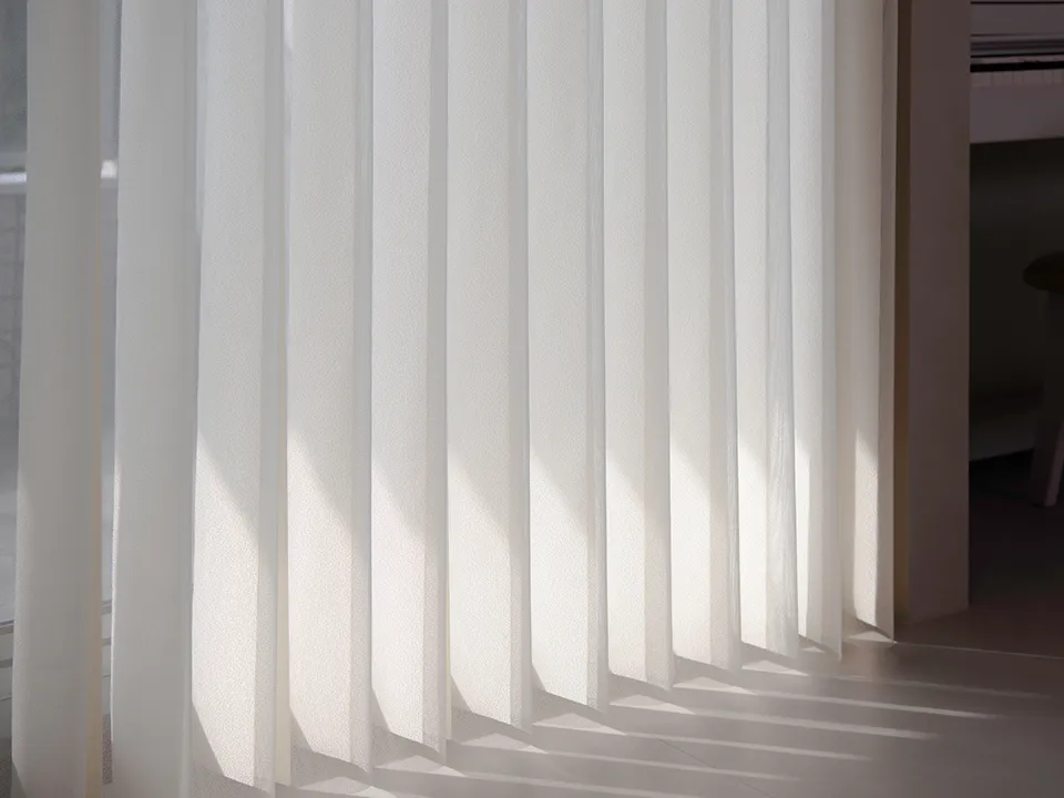 カーテンに代わる新しいバーチカルブラインドの写真14