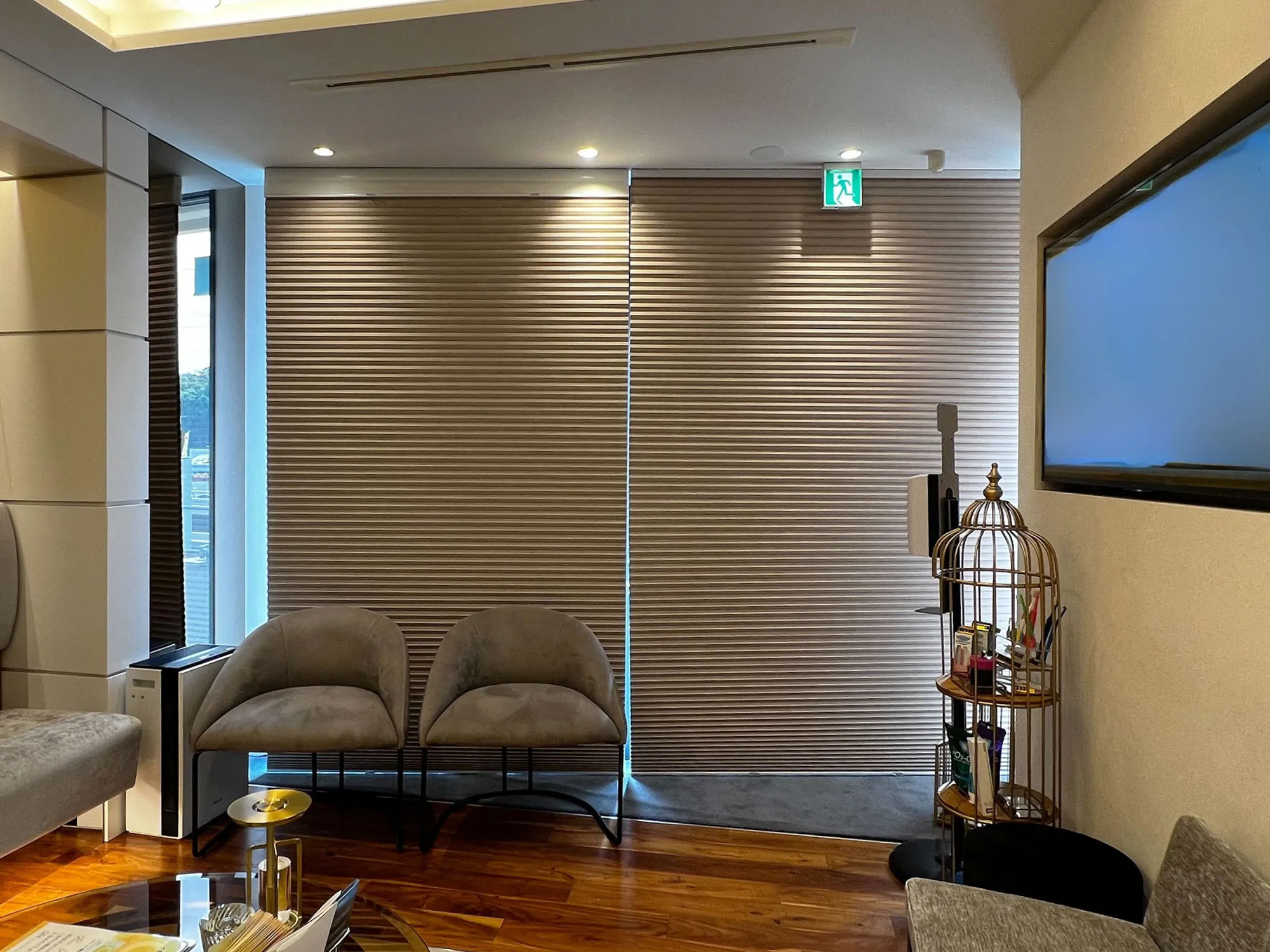 歯科クリニックの待合室に採用の写真2