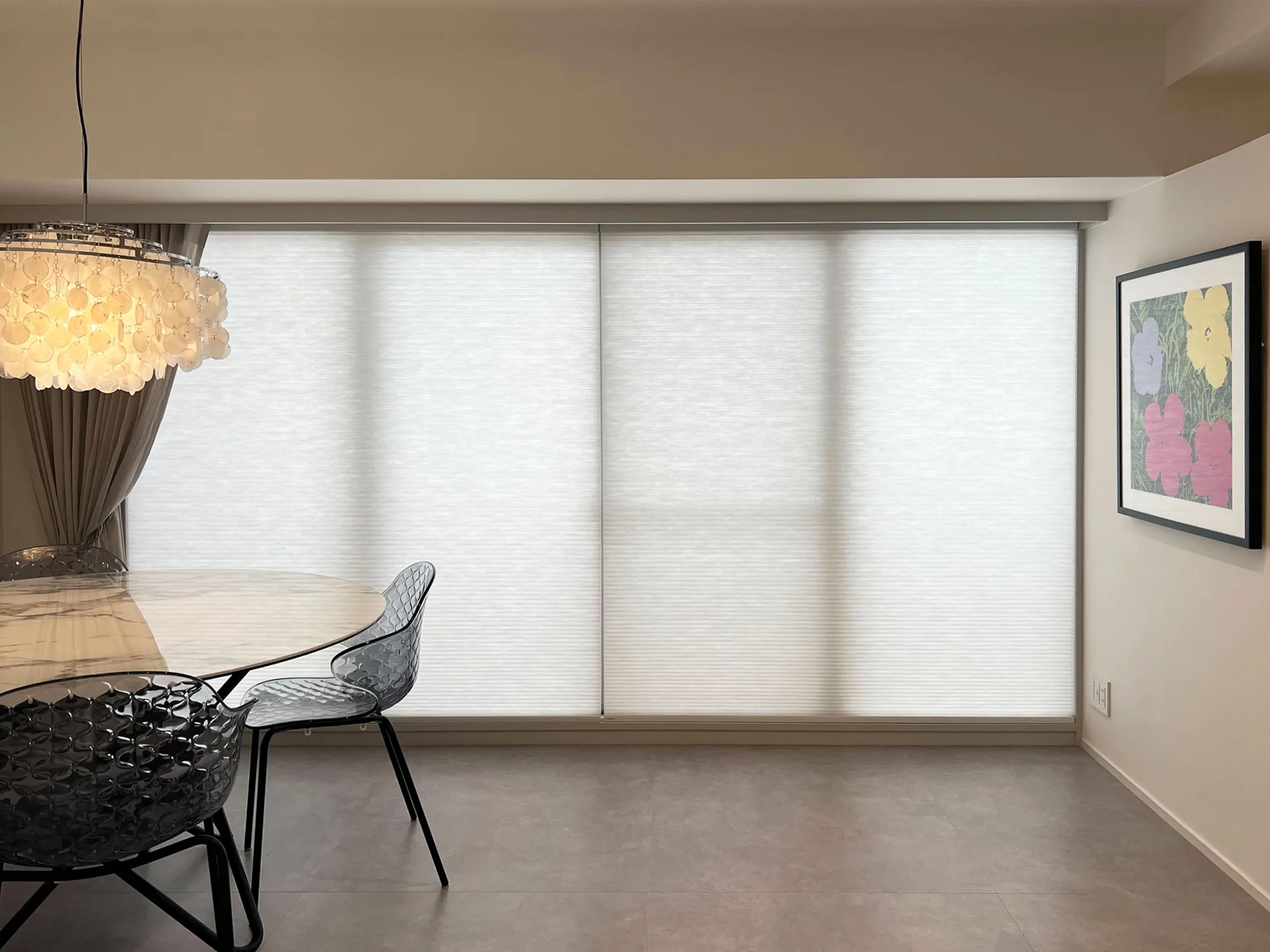 柔らかさとスマートさを兼ね備えた電動タイプの写真2