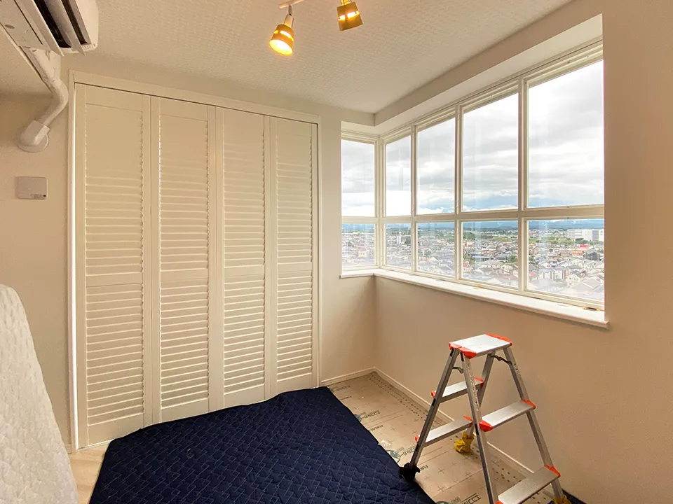 シルクホワイトでつくる穏やかな空間の写真8