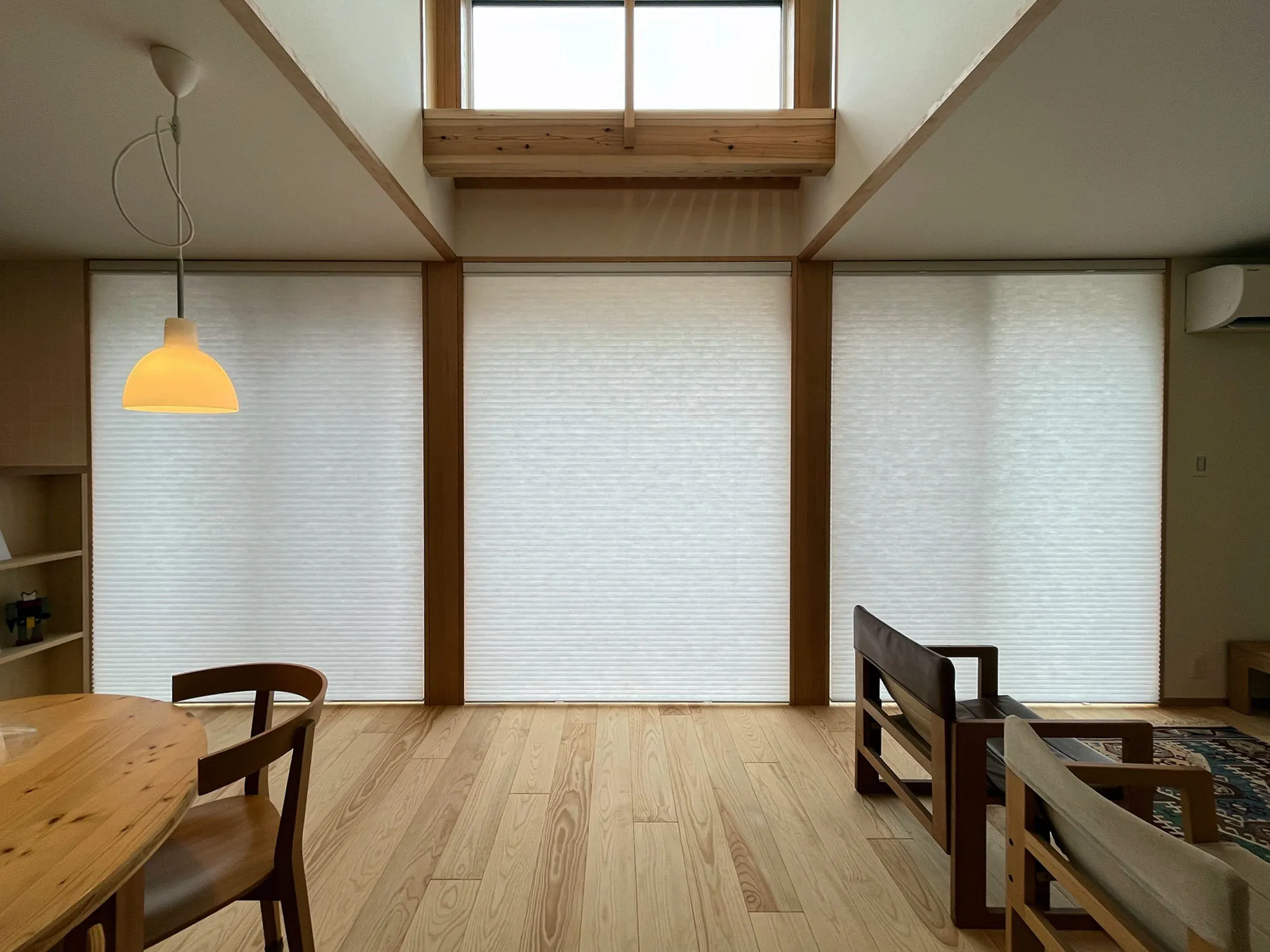 採光無地生地を選定し、和モダン空間が完成の写真5