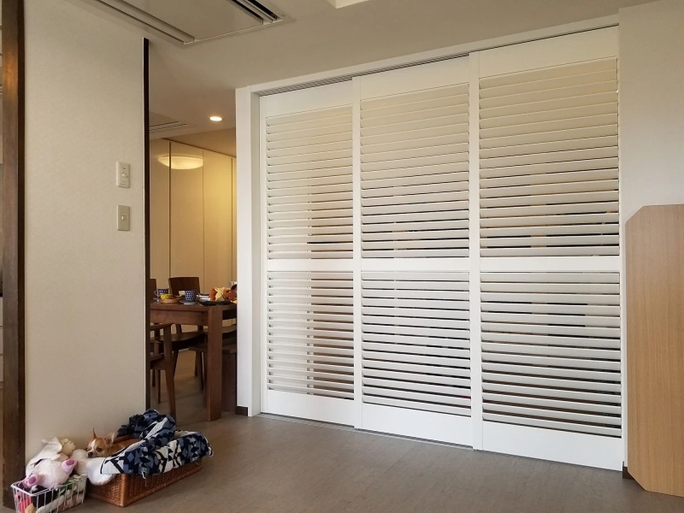 抜け感を活かす間仕切り術