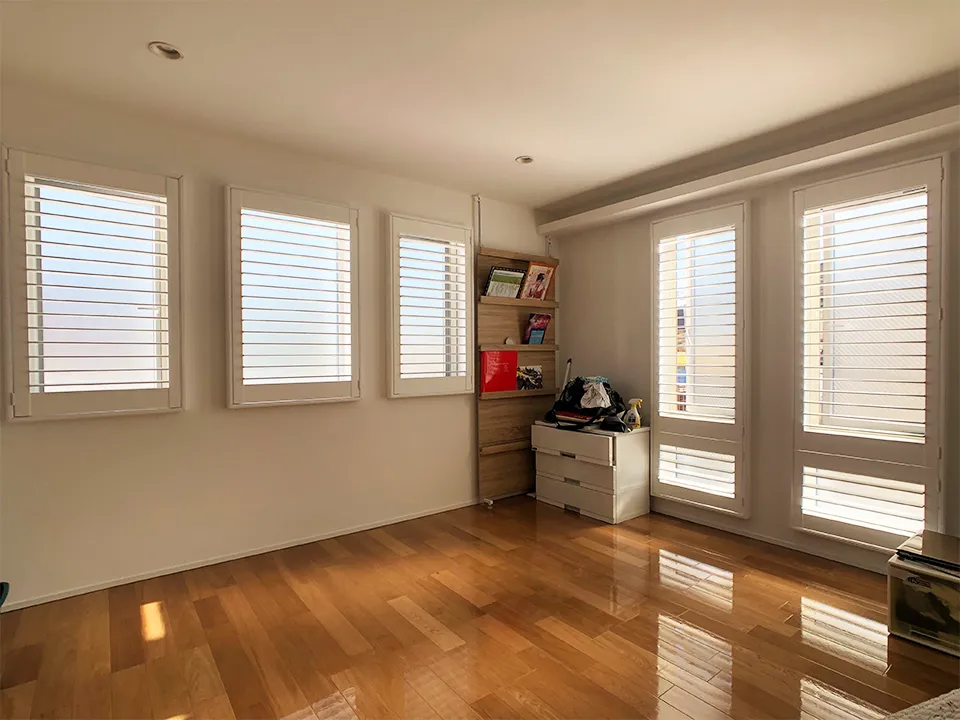 採光とプライバシーを両立するダブルハング型の写真9