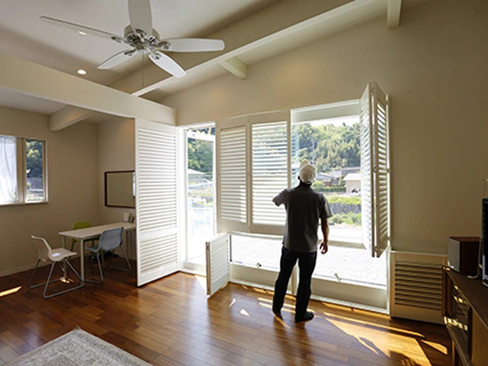 品よく整う窓まわりの写真5