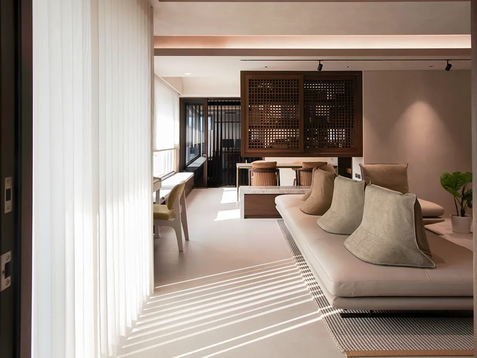 カーテンに代わる新しいバーチカルブラインドの写真3