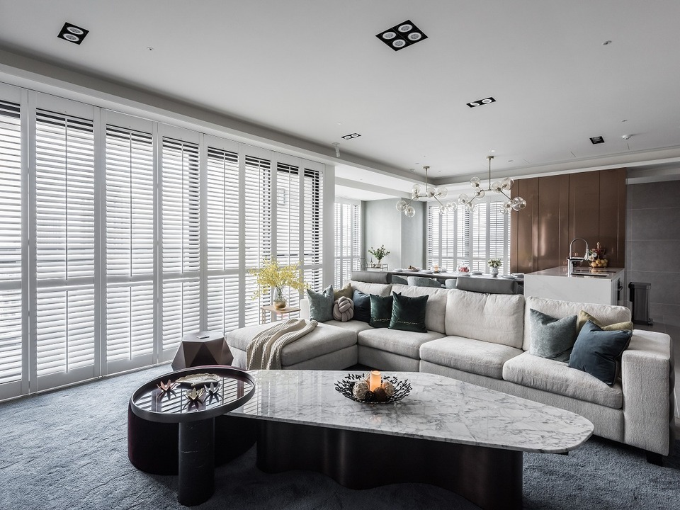 光をデザインする、ホテルライクなLDK