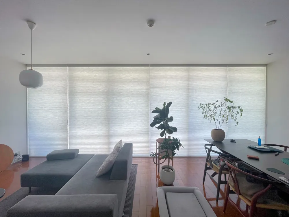 北欧スタイルに繊細な質感が調和の写真4