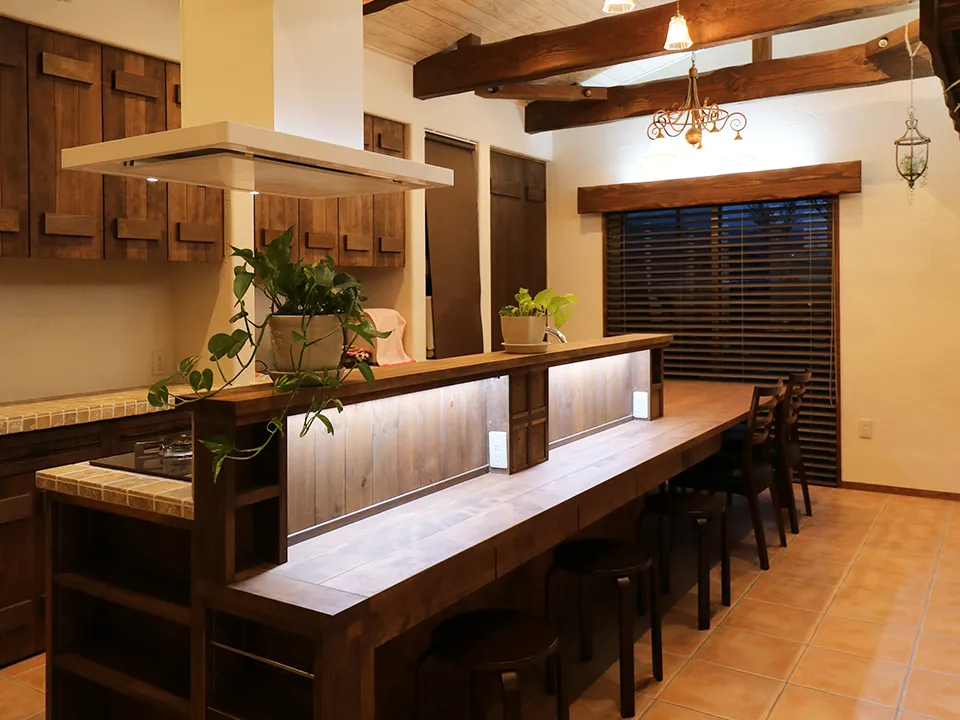 伝統技法の住まいに馴染む桐ウッドブラインドの写真2