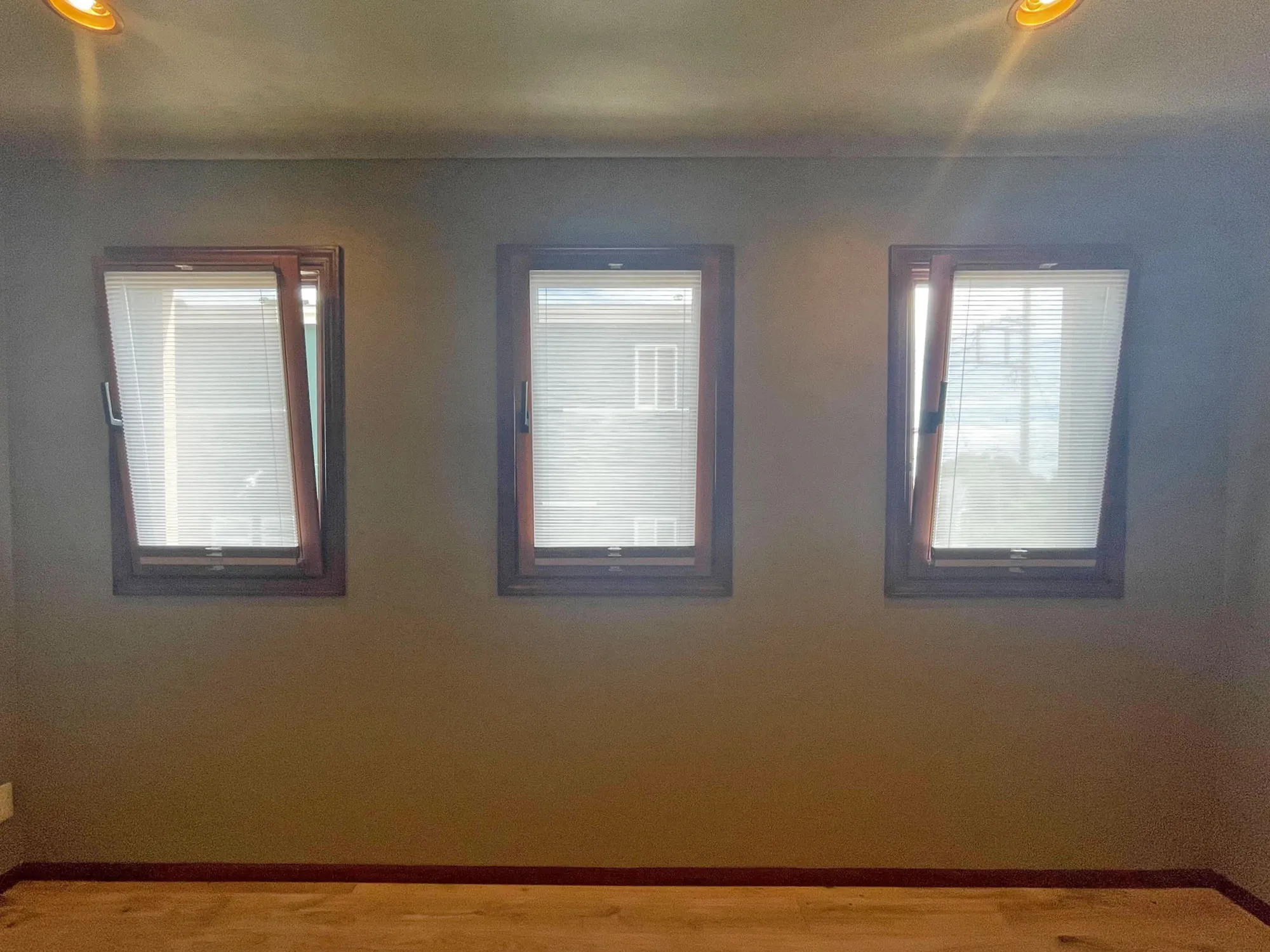 内倒し・内開きに対応! ドレーキップ窓にスマートフィットの写真3