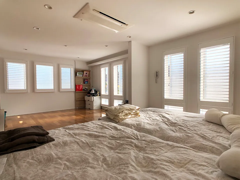 採光とプライバシーを両立するダブルハング型の写真7