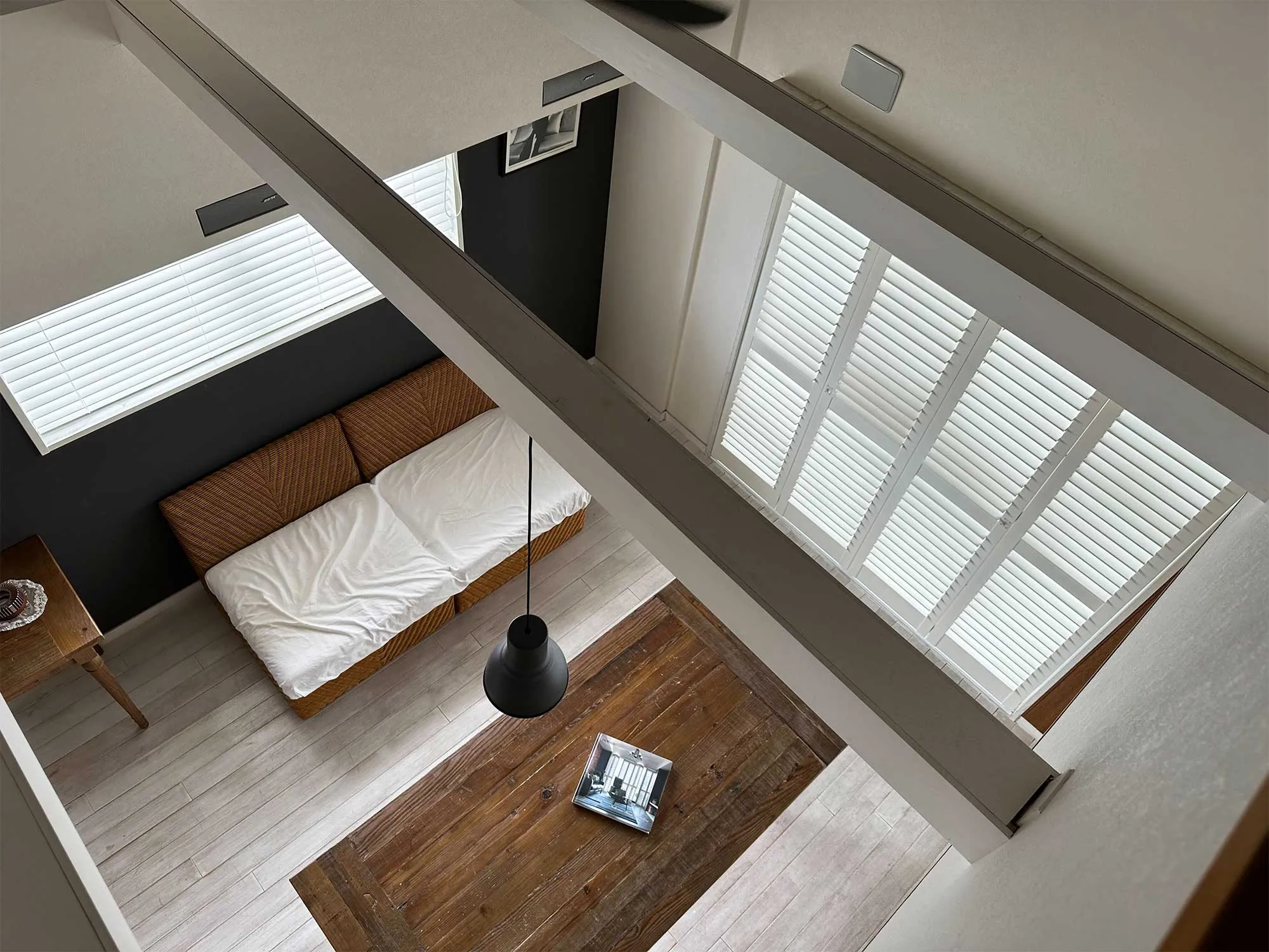 意匠性・操作性に感激され、ウッドシャッターを選定の写真1