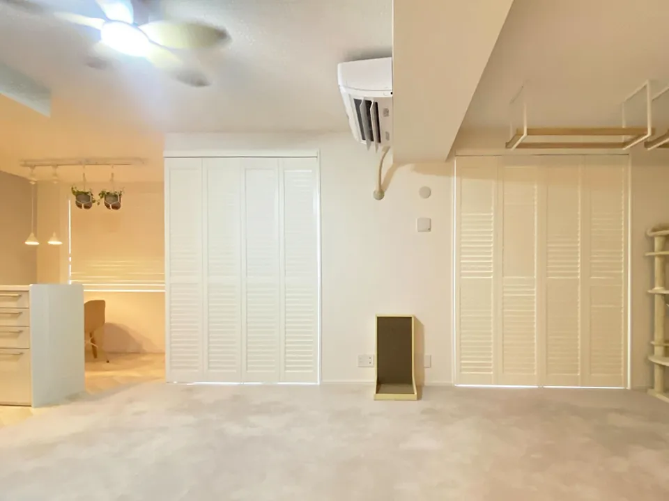 シルクホワイトでつくる穏やかな空間の写真9