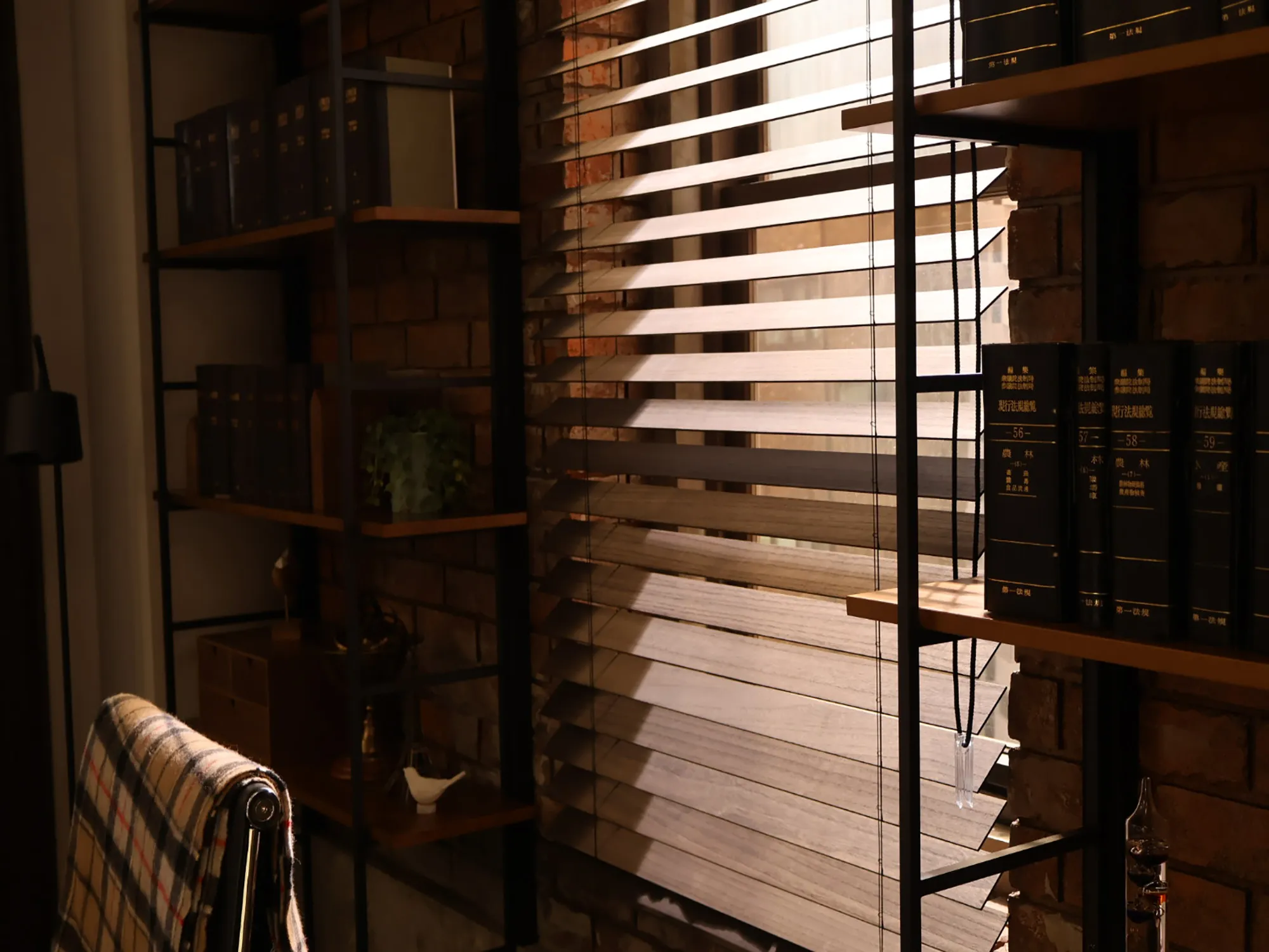 TVドラマ『アンサンブル』美術協力の写真8