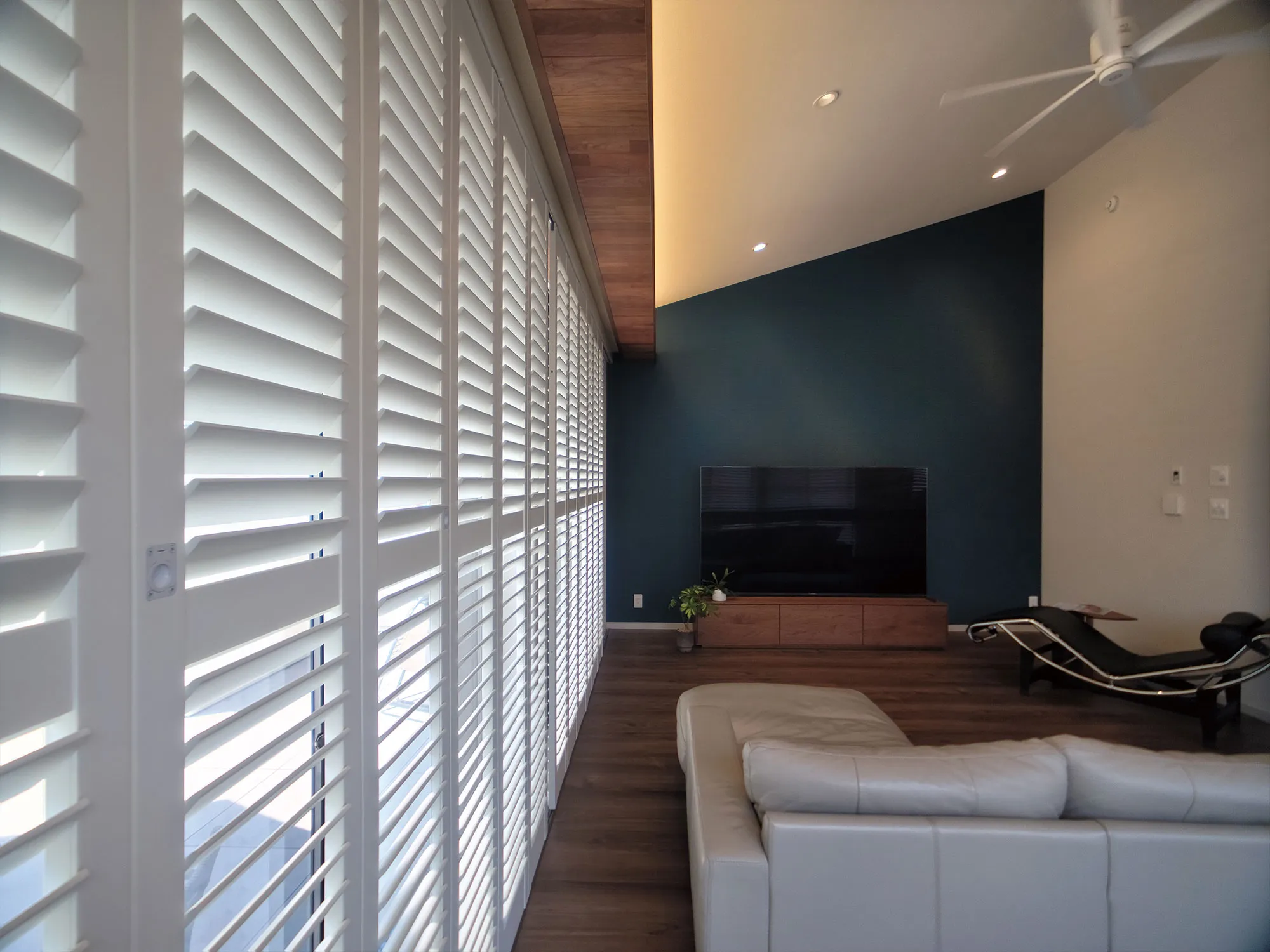 おしゃれな家具が並んだホテルライクなスタイルの写真2