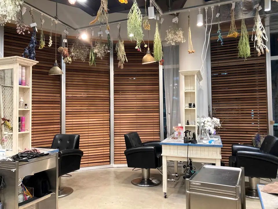美容室marichi flowers様　御採用事例の写真2