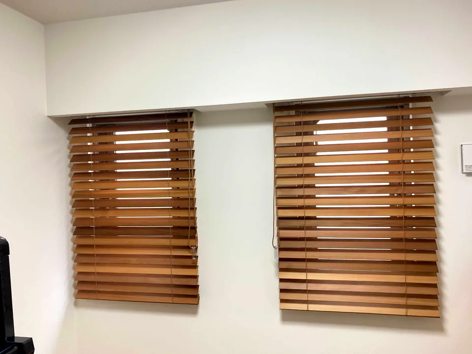 美しい木目が彩る温もりのダイニングの写真5