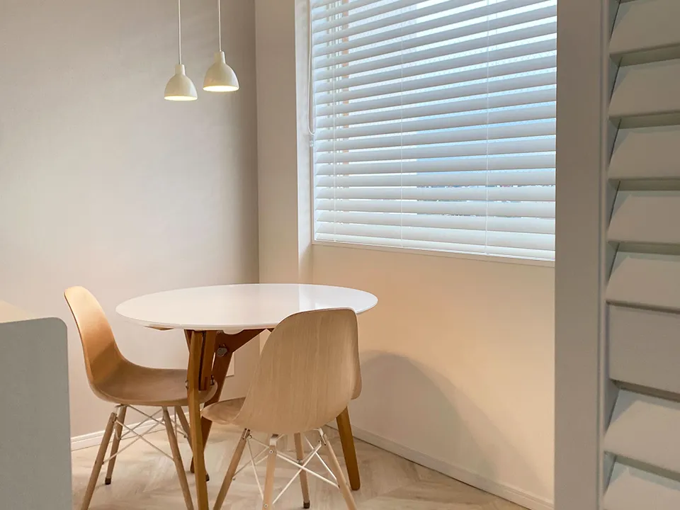 シルクホワイトでつくる穏やかな空間の写真3