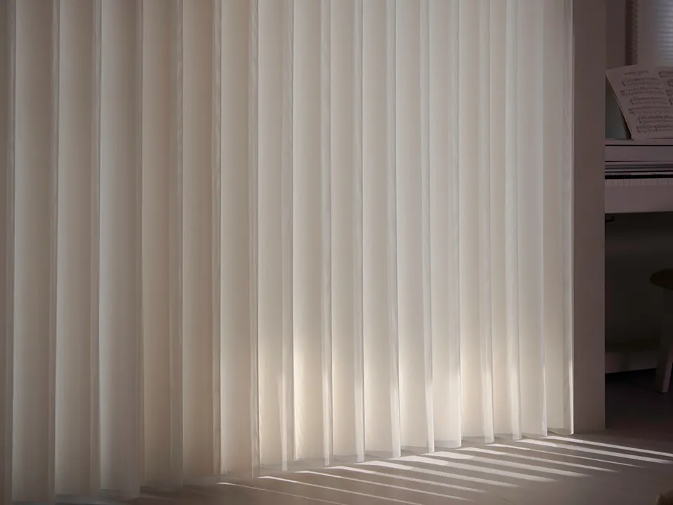 カーテンに代わる新しいバーチカルブラインドの写真13