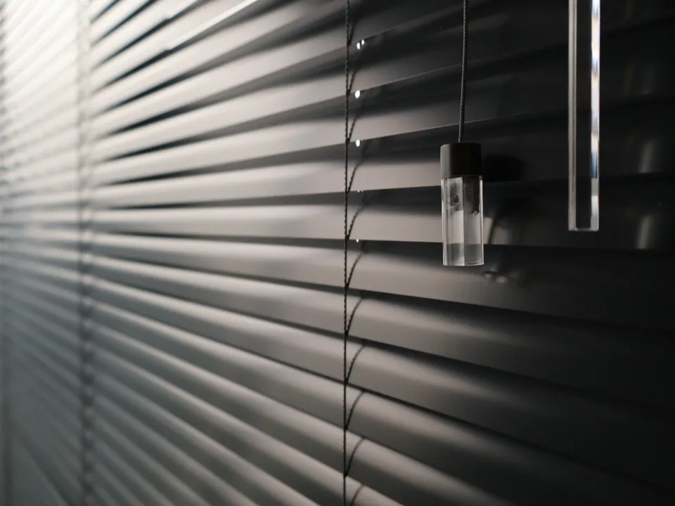 TVドラマ『あなたを奪ったその日から』美術協力の写真12