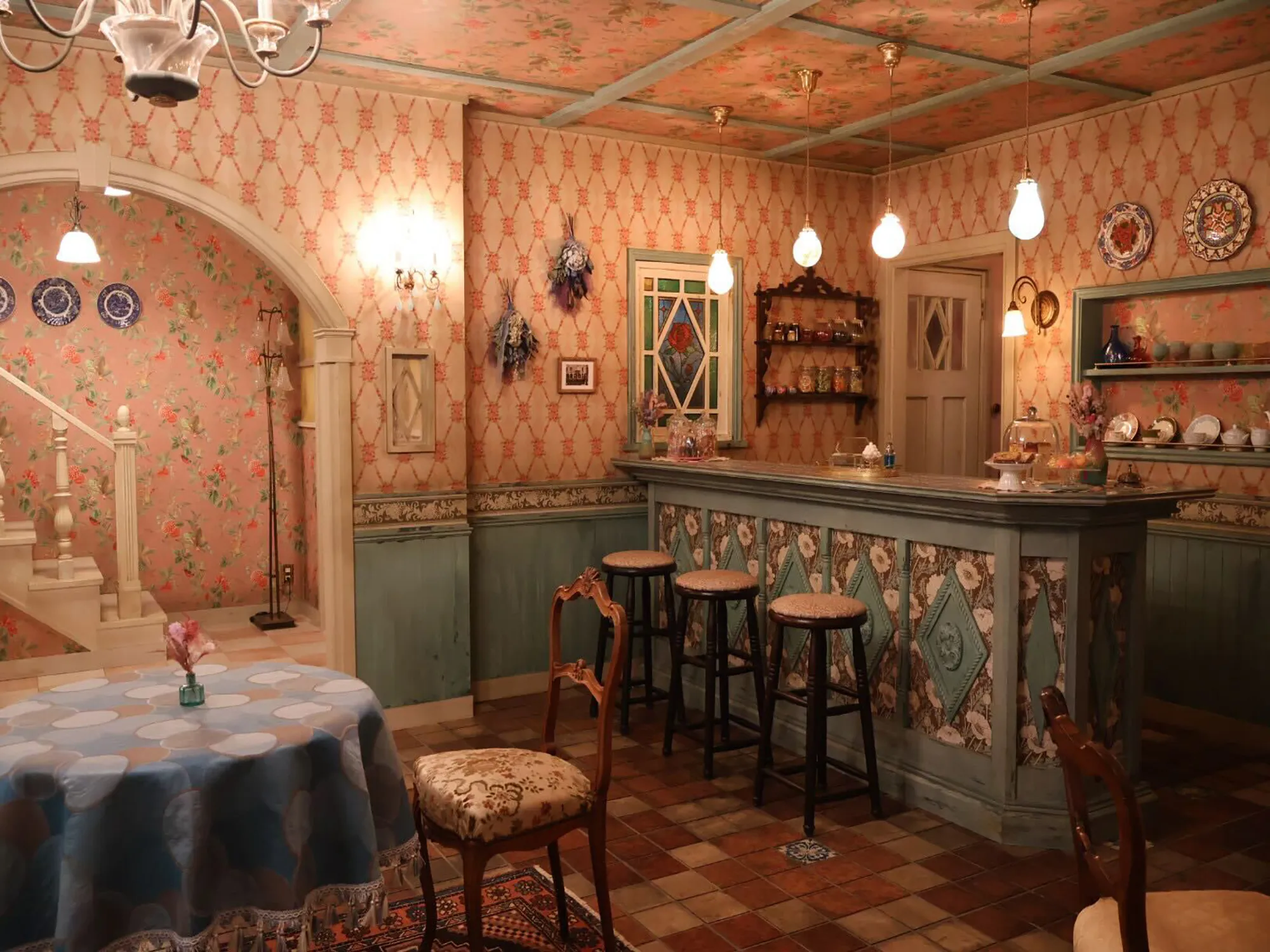 TVドラマ『マル秘の密子さん』美術協力の写真8