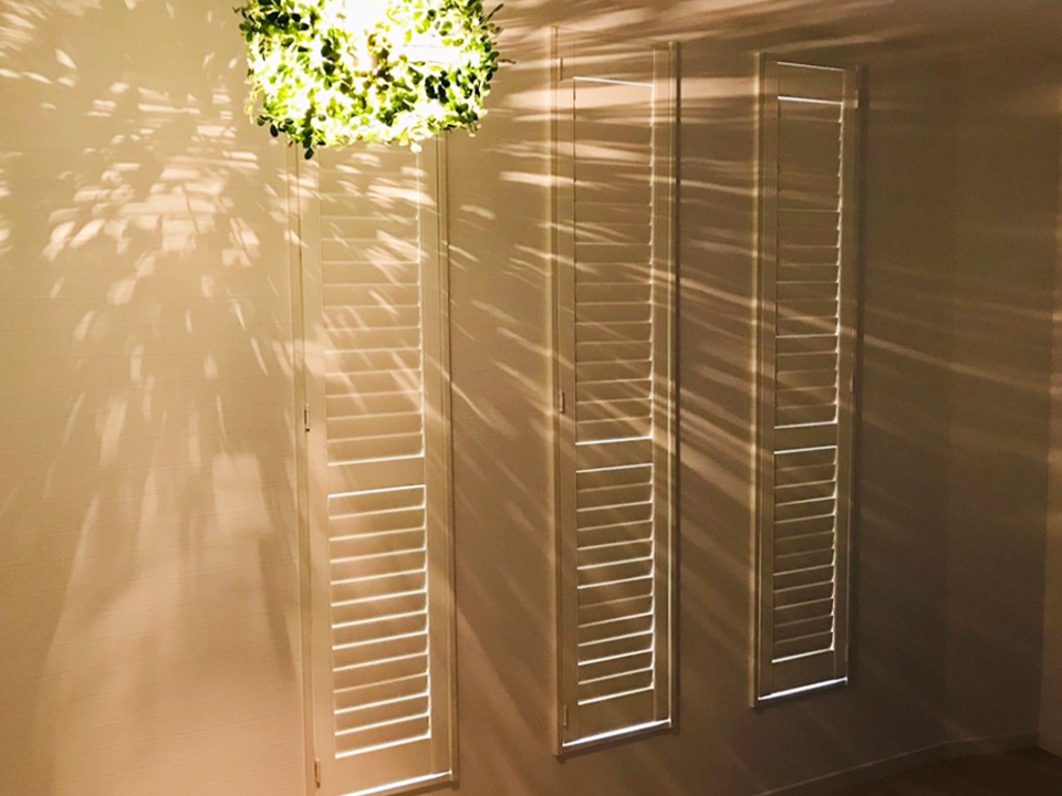 ウッドシャッターでつくる快適な美容サロンの写真5