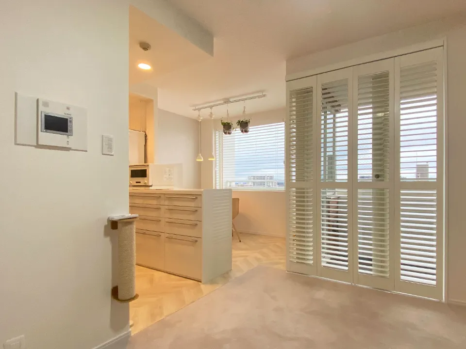 シルクホワイトでつくる穏やかな空間の写真7