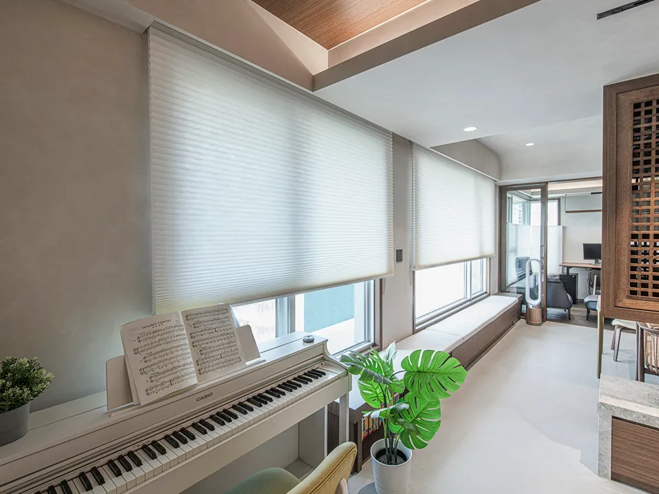 断熱・省エネを叶えるハニカムエコスクリーンの写真2