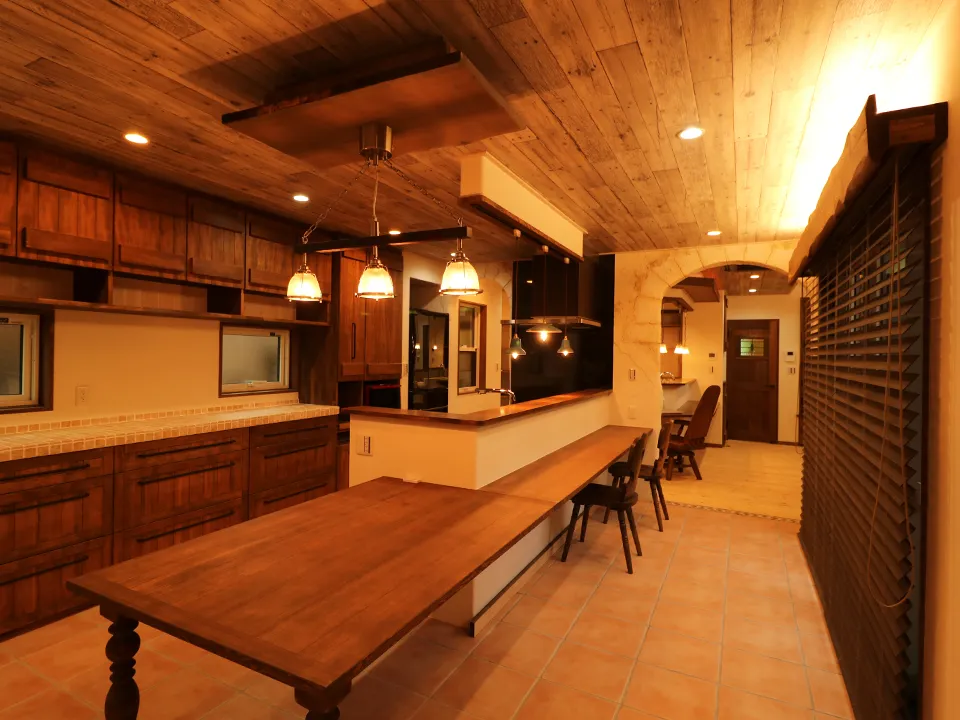 伝統技法の住まいに馴染む桐ウッドブラインドの写真5