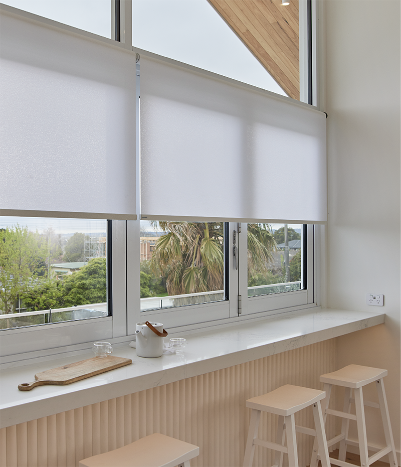 ロールスクリーン